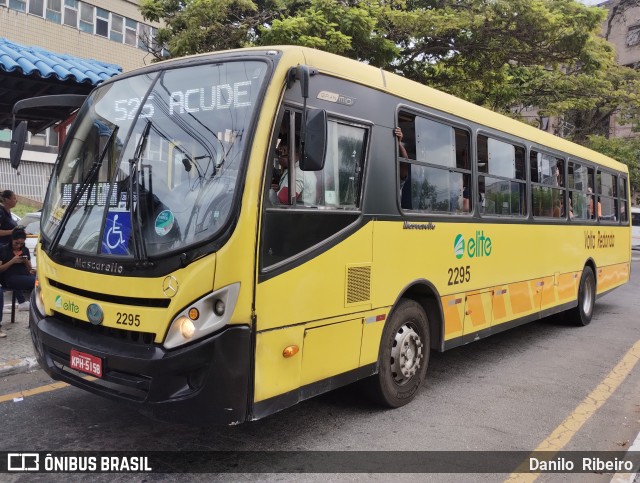 Viação Elite 2295 na cidade de Volta Redonda, Rio de Janeiro, Brasil, por Danilo  Ribeiro. Número da foto: #12030968.