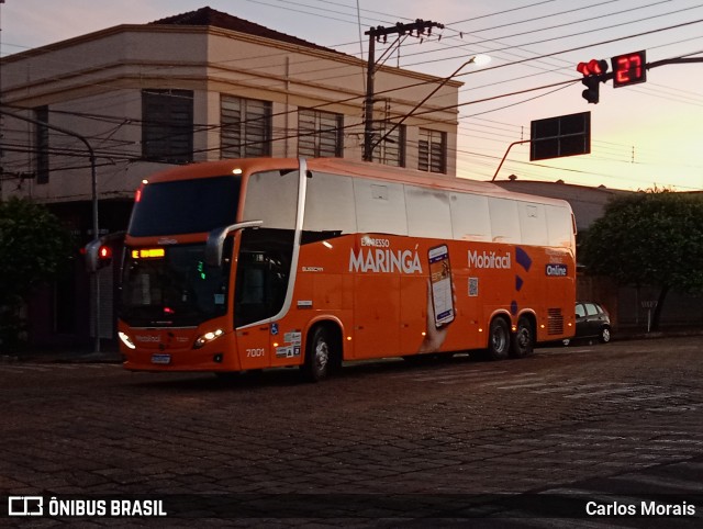 Expresso Maringá 7001 na cidade de Presidente Venceslau, São Paulo, Brasil, por Carlos Morais. ID da foto: 11988548.