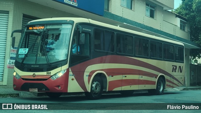 Empresa RN Turismo 980 na cidade de Divinópolis, Minas Gerais, Brasil, por Flávio Paulino. Número da foto: #12034654.