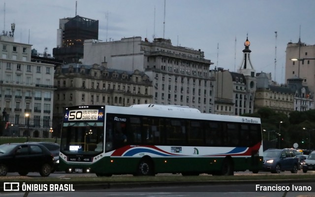 Nudo 4336 na cidade de Ciudad Autónoma de Buenos Aires, Argentina, por Francisco Ivano. ID da foto: 12034238.