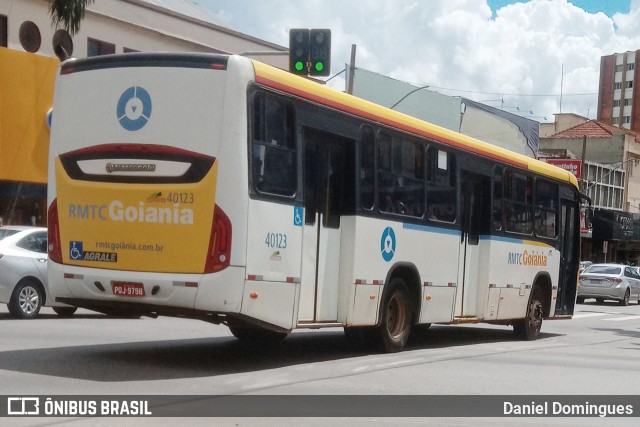 COOTEGO - Cooperativa de Transportes do Estado de Goiás 40123 na cidade de Goiânia, Goiás, Brasil, por Daniel Domingues. ID da foto: 12035975.