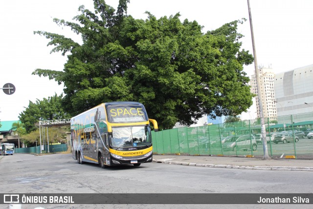 Expresso Nordeste 5976 na cidade de São Paulo, São Paulo, Brasil, por Jonathan Silva. ID da foto: 12034059.