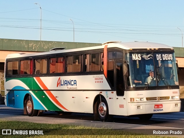 Aliança Turismo 6000 na cidade de São José dos Campos, São Paulo, Brasil, por Robson Prado. ID da foto: 12037875.