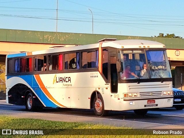 Aliança Turismo 09100 na cidade de São José dos Campos, São Paulo, Brasil, por Robson Prado. ID da foto: 12037881.