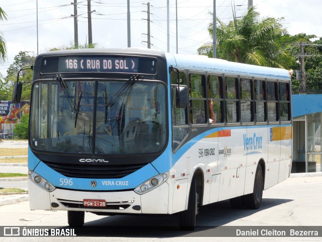 Expresso Vera Cruz 596 na cidade de Jaboatão dos Guararapes, Pernambuco, Brasil, por Daniel Cleiton  Bezerra. Número da foto: #12040180.
