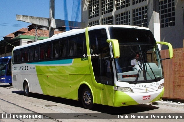 Costa Verde Transportes RJ 217.033 na cidade de Rio de Janeiro, Rio de Janeiro, Brasil, por Paulo Henrique Pereira Borges. ID da foto: 12041652.