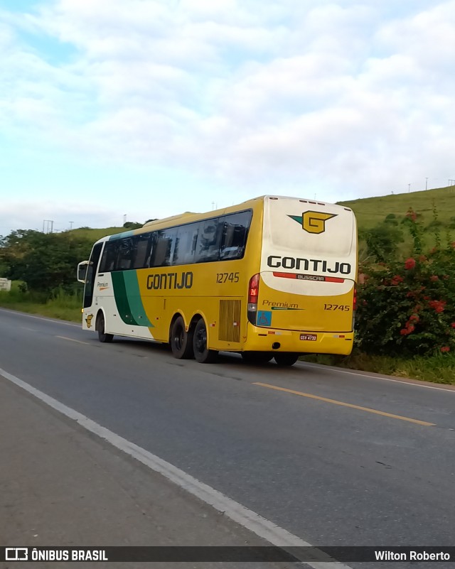 Empresa Gontijo de Transportes 12745 na cidade de Governador Valadares, Minas Gerais, Brasil, por Wilton Roberto. ID da foto: 12040540.