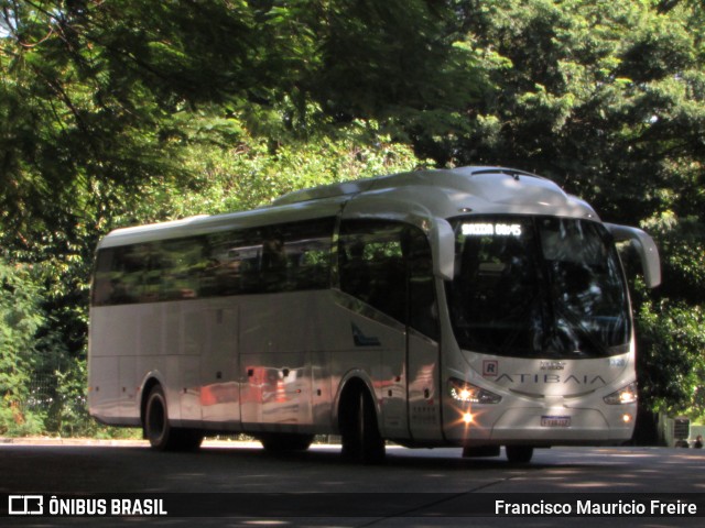 Viação Atibaia São Paulo 1320 na cidade de São Paulo, São Paulo, Brasil, por Francisco Mauricio Freire. Número da foto: #12041917.
