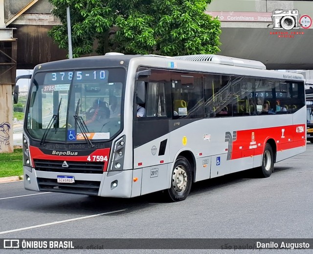 Pêssego Transportes 4 7594 na cidade de São Paulo, São Paulo, Brasil, por Danilo Augusto. ID da foto: 12041433.