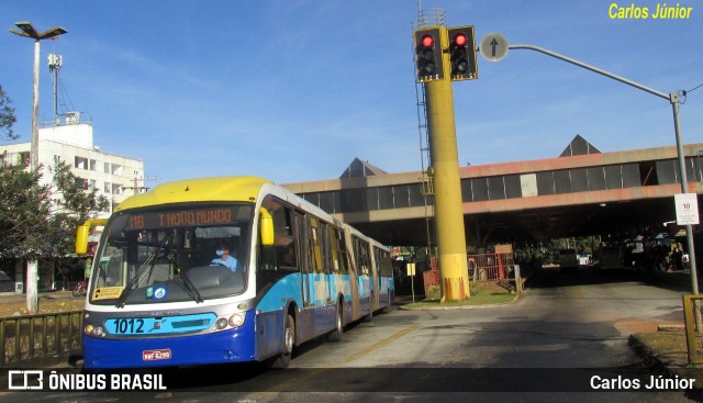 Metrobus 1012 na cidade de Goiânia, Goiás, Brasil, por Carlos Júnior. ID da foto: 12040743.