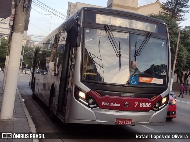 Viação Gatusa Transportes Urbanos 7 6086 na cidade de São Paulo, São Paulo, Brasil, por Rafael Lopes de Oliveira. ID da foto: 12039856.