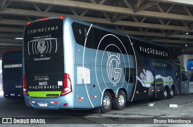 Viação Garcia 86025 na cidade de Rio de Janeiro, Rio de Janeiro, Brasil, por Bruno Mendonça. Número da foto: #12043323.