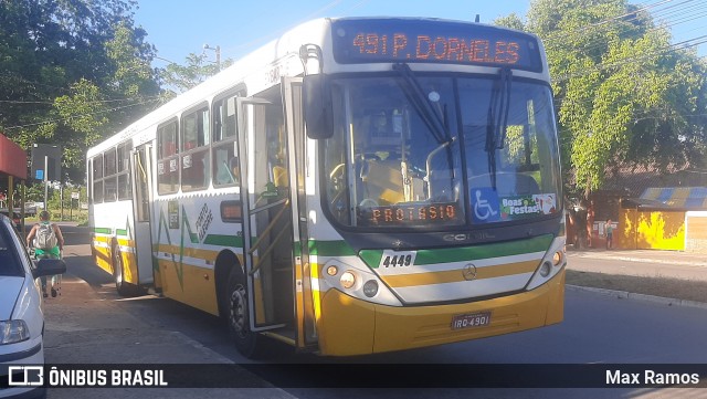 VAP - Viação Alto Petrópolis 4449 na cidade de Porto Alegre, Rio Grande do Sul, Brasil, por Max Ramos. Número da foto: #12044494.