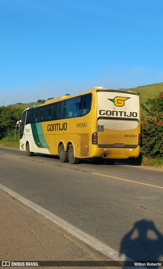 Empresa Gontijo de Transportes 14590 na cidade de Governador Valadares, Minas Gerais, Brasil, por Wilton Roberto. ID da foto: 12047531.