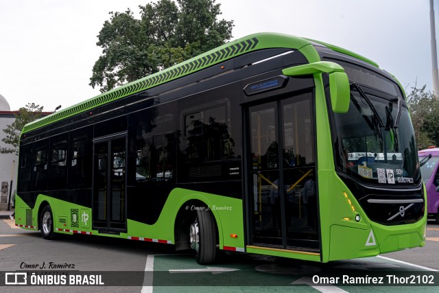 Sistema de Movilidad M1 > RTP - Red de Transporte de Pasajeros de la Ciudad de México 5306 na cidade de Gustavo A. Madero, Ciudad de México, México, por Omar Ramírez Thor2102. Número da foto: #12047059.