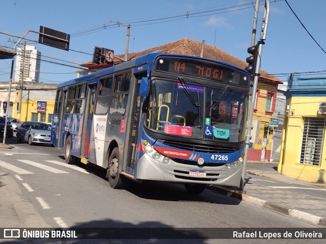 ATT - Alto Tietê Transportes 47.265 na cidade de Mogi das Cruzes, São Paulo, Brasil, por Rafael Lopes de Oliveira. ID da foto: 12051533.