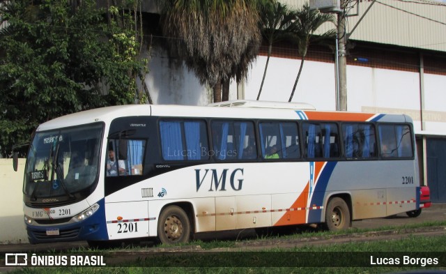 VMG - Viação Minas Gerais 2201 na cidade de Araxá, Minas Gerais, Brasil, por Lucas Borges . ID da foto: 12052339.