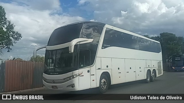 Ônibus Particulares 9942 na cidade de Brasília, Distrito Federal, Brasil, por Udiston Teles de Oliveira. Número da foto: #12052690.
