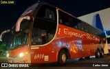 Expresso São Luiz 6910 na cidade de Goiânia, Goiás, Brasil, por Carlos Júnior. Número da foto: #12051079.
