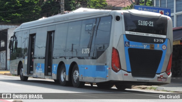 Viação Paratodos > São Jorge > Metropolitana São Paulo > Mobibrasil 6 3176 na cidade de São Paulo, São Paulo, Brasil, por Cle Giraldi. ID da foto: 12053460.