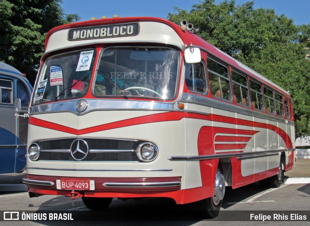 Mercedes-Benz MONOBLOCO O-321 na cidade de São Paulo, São Paulo, Brasil, por Felipe Rhis Elias. Número da foto: #12057693.