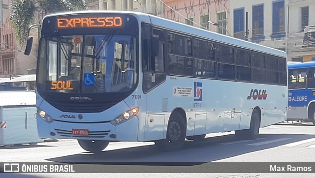 SOUL - Sociedade de Ônibus União Ltda. 7004 na cidade de Porto Alegre, Rio Grande do Sul, Brasil, por Max Ramos. Número da foto: #12058054.