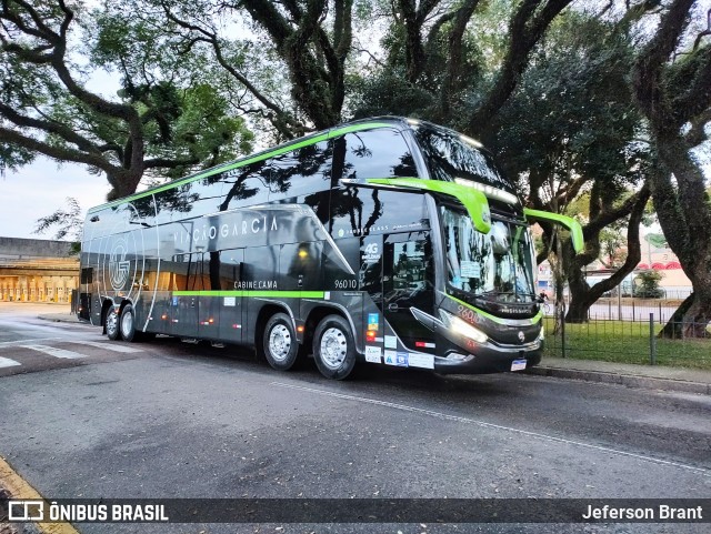 Viação Garcia 96010 na cidade de Curitiba, Paraná, Brasil, por Jeferson Brant. Número da foto: #12059923.