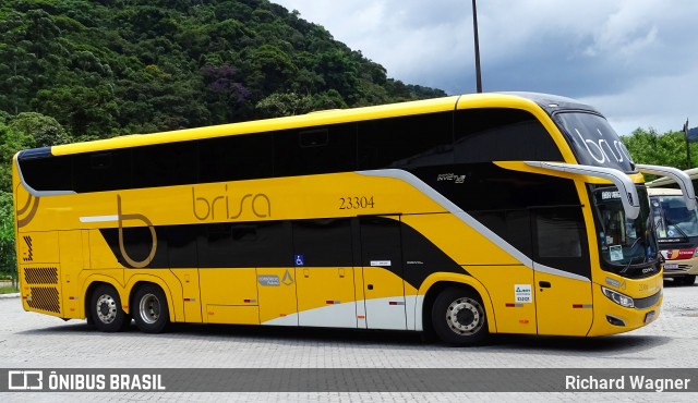 Brisa Ônibus 23304 na cidade de Petrópolis, Rio de Janeiro, Brasil, por Richard Wagner. Número da foto: #12059727.