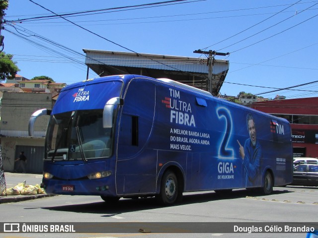 Ônibus Particulares 2435 na cidade de Belo Horizonte, Minas Gerais, Brasil, por Douglas Célio Brandao. ID da foto: 11993219.