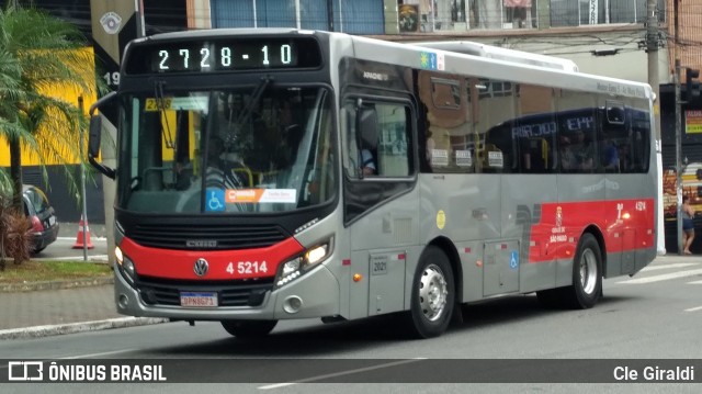 Allibus Transportes 4 5214 na cidade de São Paulo, São Paulo, Brasil, por Cle Giraldi. Número da foto: #11993325.