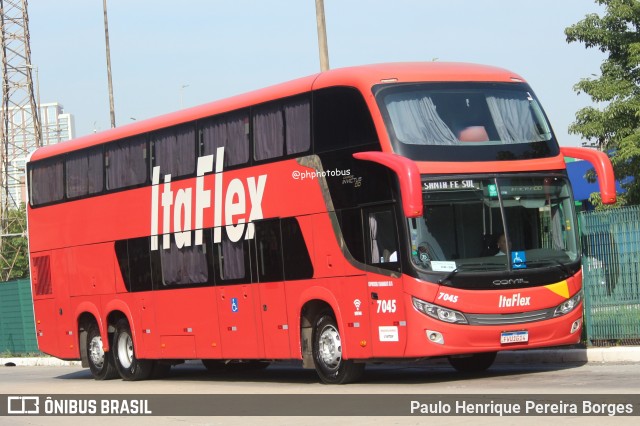 Expresso Itamarati 7045 na cidade de São Paulo, São Paulo, Brasil, por Paulo Henrique Pereira Borges. Número da foto: #12063089.