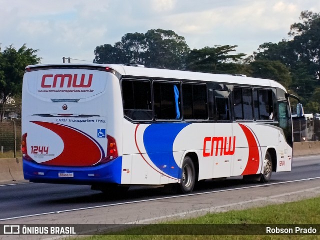 CMW Transportes 1244 na cidade de São José dos Campos, São Paulo, Brasil, por Robson Prado. Número da foto: #12062479.
