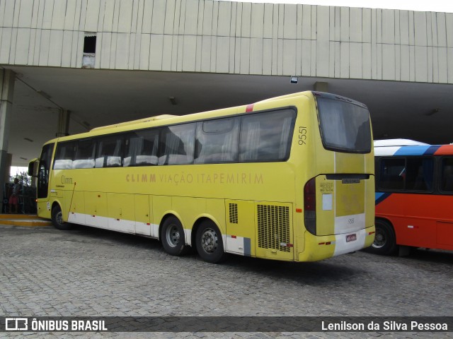 Viação Itapemirim 9551 na cidade de Caruaru, Pernambuco, Brasil, por Lenilson da Silva Pessoa. Número da foto: #12063185.