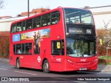 Abellio London Bus Company 2414 na cidade de London, Greater London, Inglaterra, por Fábio Takahashi Tanniguchi. Número da foto: #:id.