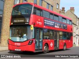 Arriva HV292 na cidade de London, Greater London, Inglaterra, por Fábio Takahashi Tanniguchi. Número da foto: #:id.