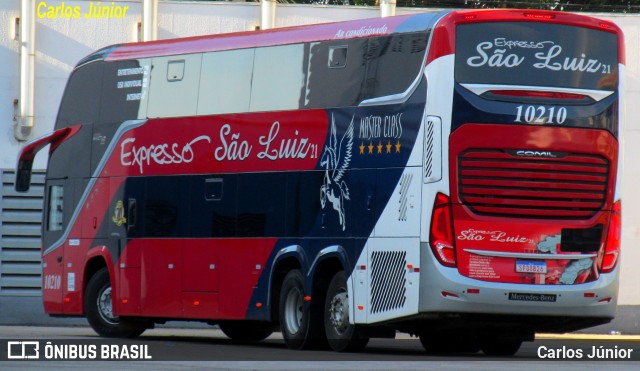 Expresso São Luiz 10210 na cidade de Goiânia, Goiás, Brasil, por Carlos Júnior. ID da foto: 11995718.