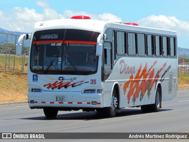 TUAN RL 35 na cidade de Alajuela, Alajuela, Costa Rica, por Andrés Martínez Rodríguez. Número da foto: #11994687.