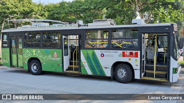 Next Mobilidade - ABC Sistema de Transporte 7050 na cidade de São Bernardo do Campo, São Paulo, Brasil, por Lucas Cerqueira. ID da foto: 11995514.