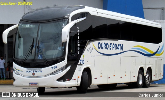 Viação Ouro e Prata 710 na cidade de Goiânia, Goiás, Brasil, por Carlos Júnior. Número da foto: #12002368.
