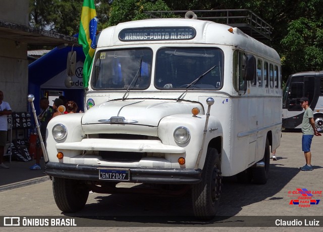 Ônibus Particulares GNT2D67 na cidade de Juiz de Fora, Minas Gerais, Brasil, por Claudio Luiz. Número da foto: #12001945.