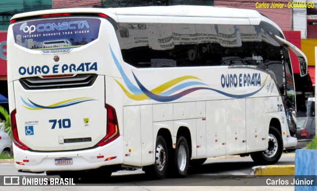 Viação Ouro e Prata 710 na cidade de Goiânia, Goiás, Brasil, por Carlos Júnior. Número da foto: #12002360.