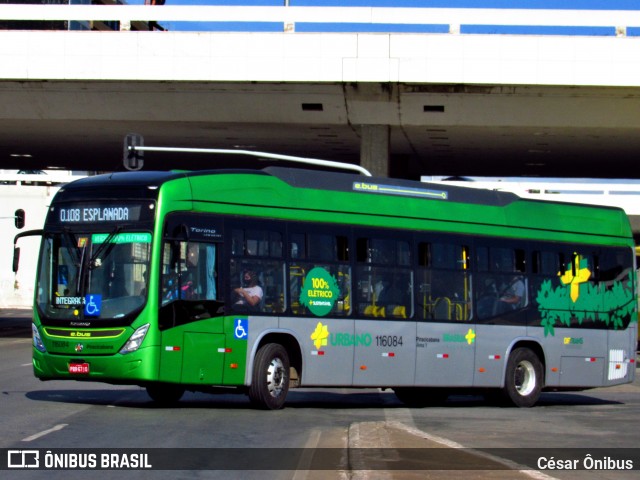 Viação Piracicabana Distrito Federal 116084 na cidade de Brasília, Distrito Federal, Brasil, por César Ônibus. ID da foto: 12004354.