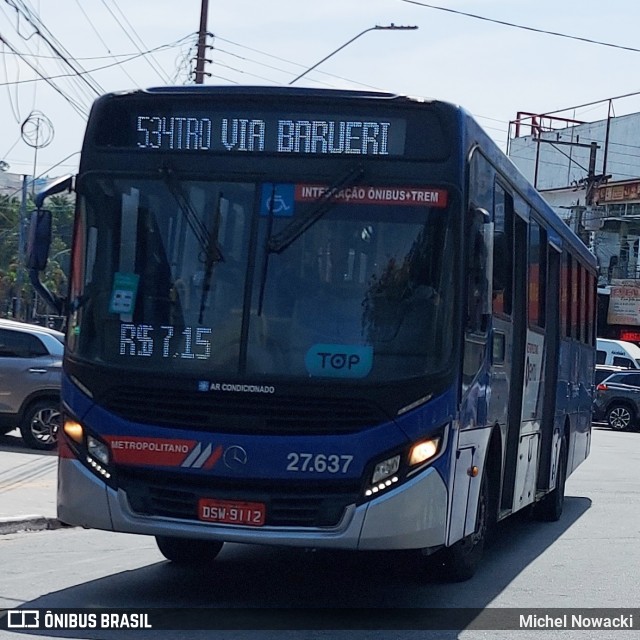 BB Transportes e Turismo 27.637 na cidade de Jandira, São Paulo, Brasil, por Michel Nowacki. ID da foto: 12003679.