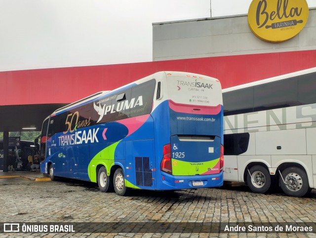 Trans Isaak Turismo 1925 na cidade de Pariquera-Açu, São Paulo, Brasil, por Andre Santos de Moraes. Número da foto: #12005140.