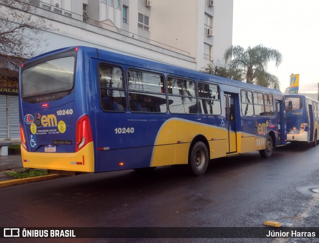 Viação Leopoldense 10240 na cidade de São Leopoldo, Rio Grande do Sul, Brasil, por Júnior Harras. Número da foto: #12064190.
