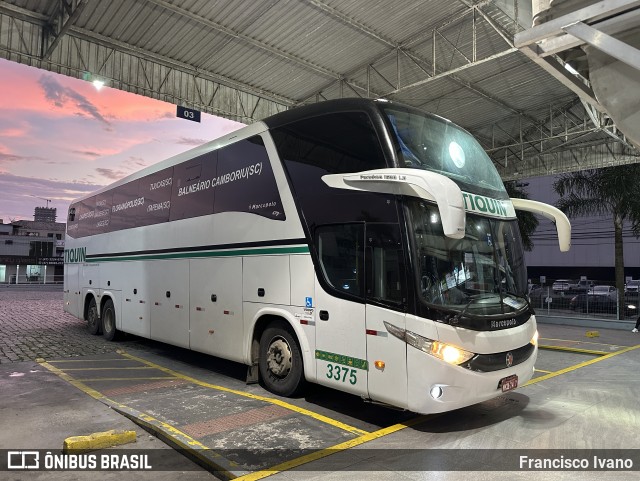 Transporte e Turismo Tiquin 3375 na cidade de Balneário Camboriú, Santa Catarina, Brasil, por Francisco Ivano. Número da foto: #12065289.