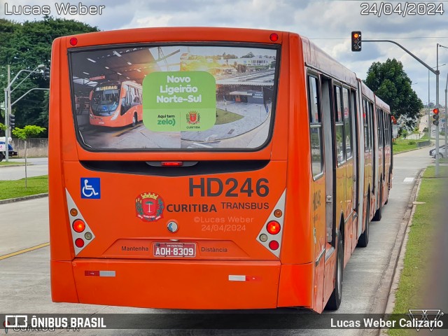 Auto Viação Redentor HD246 na cidade de Curitiba, Paraná, Brasil, por Lucas Weber Calizario. Número da foto: #12063604.
