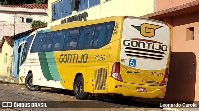 Empresa Gontijo de Transportes 7020 na cidade de Guaxupé, Minas Gerais, Brasil, por Leonardo Carola. Número da foto: #12063730.