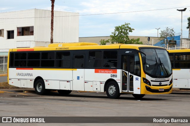 Viação Araguarina 3186 na cidade de Goiânia, Goiás, Brasil, por Rodrigo Barraza. Número da foto: #12088371.