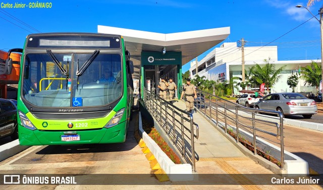 Metrobus 1202 na cidade de Goiânia, Goiás, Brasil, por Carlos Júnior. Número da foto: #12087640.